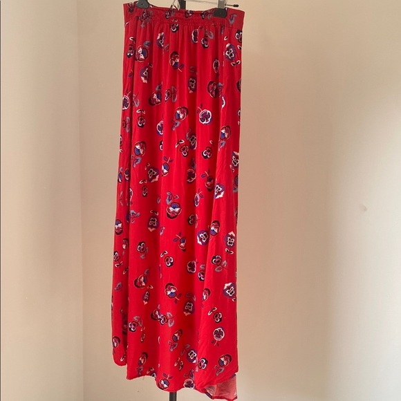Express Red Maxi A-Line Skirt with High-Low Slit - Picture 2 of 4